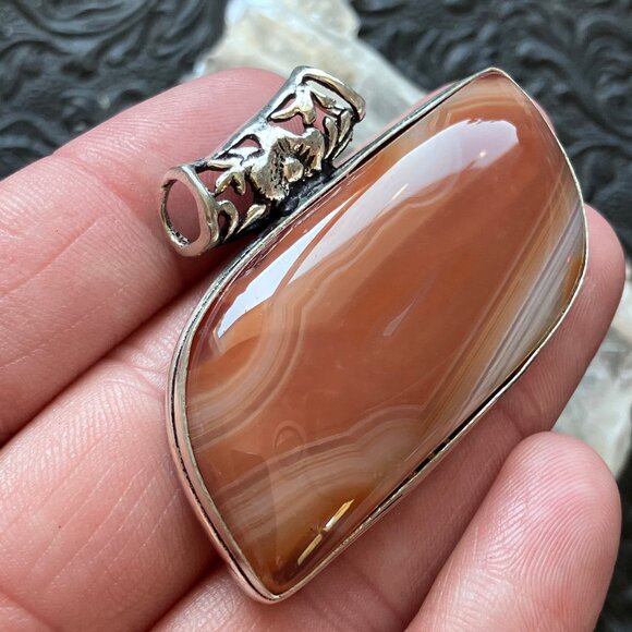 Sardonyx Crystal Jewelry Stone Pendant - Picture 4 of 10